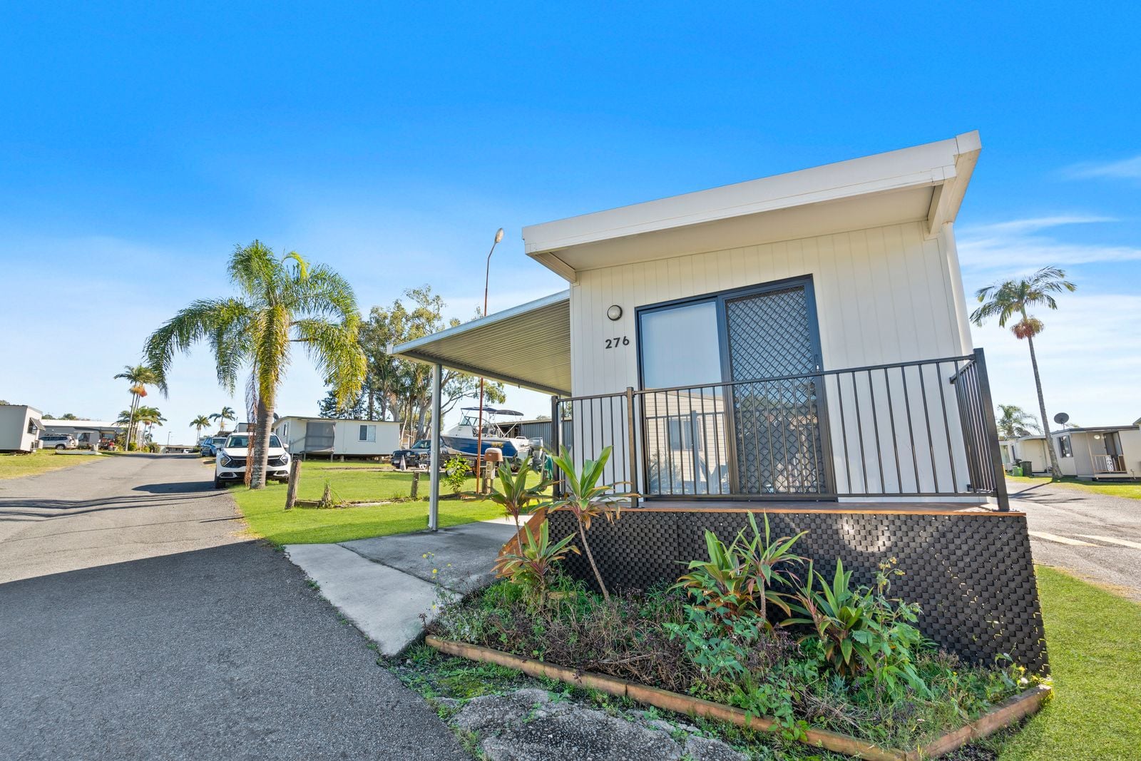 Ingenia Rental Eight Mile Plains 1 Bedroom Cabin