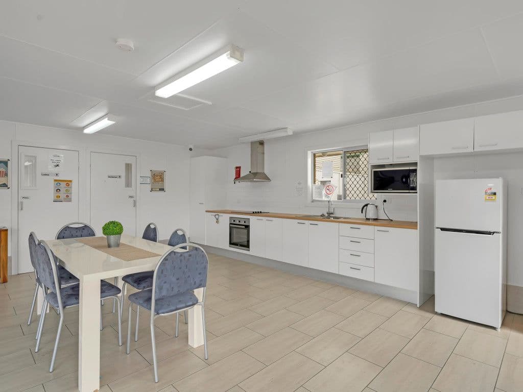 Ingenia Rental Chambers Flat recreation room