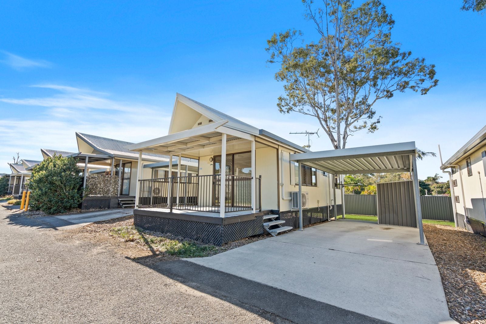 Ingenia Rental Eight Mile Plains 1 Bedroom Condo