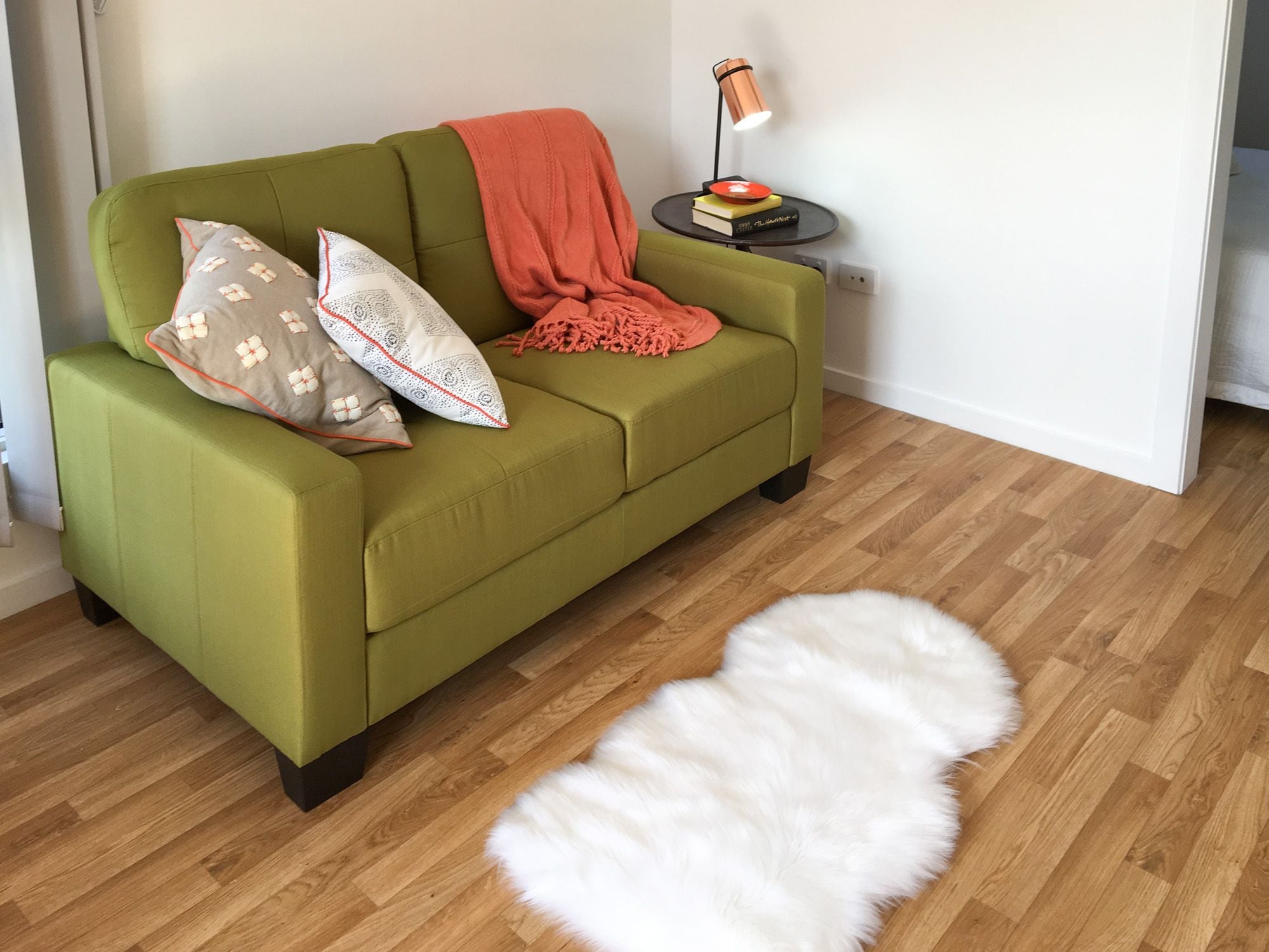 Ingenia Rental Chambers Flat 1 Bedroom Condo living room